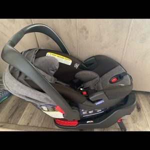 Infant car seat
